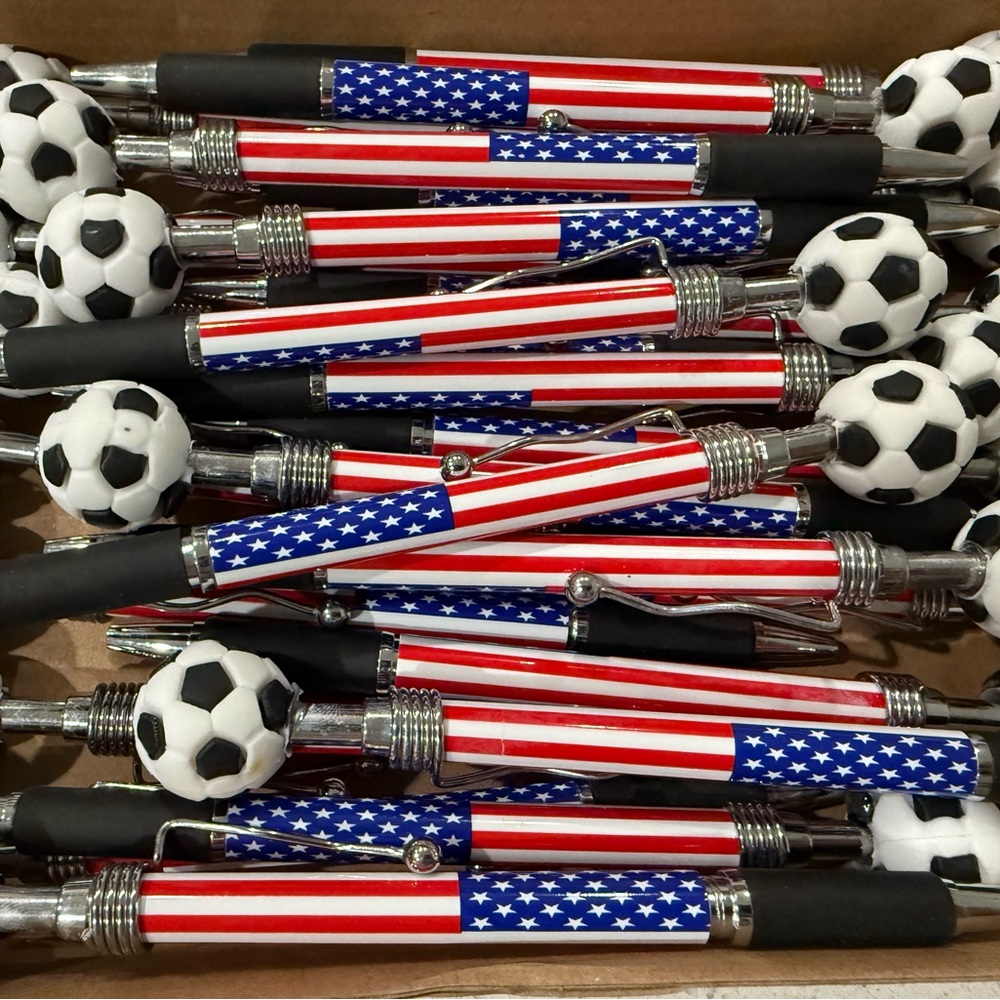 24 PACK SOCCER AMERICAN FLAG PENS